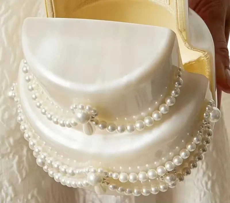 Pearl Wedding Cake Bag