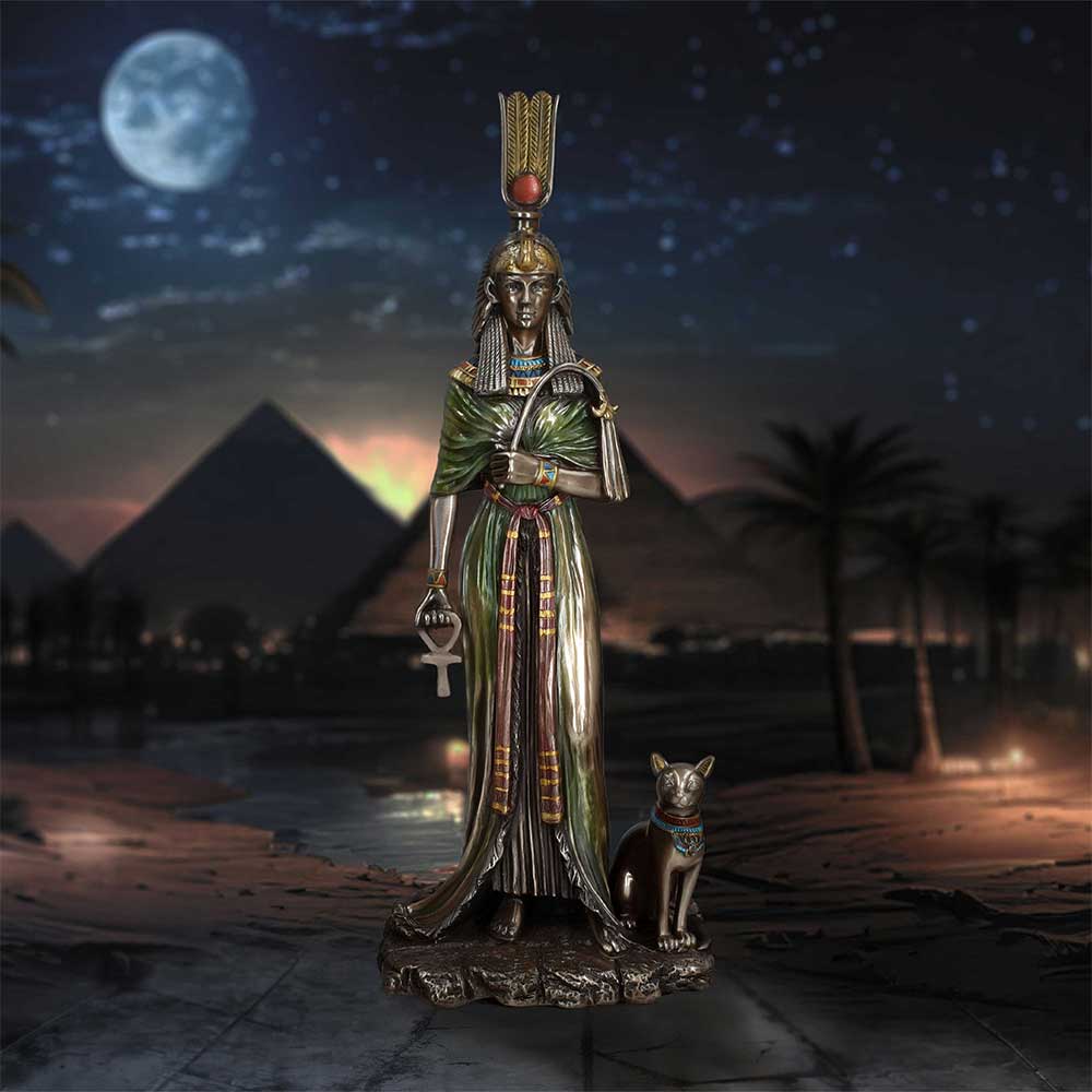 Nefertari Egyptian Queen Ornament