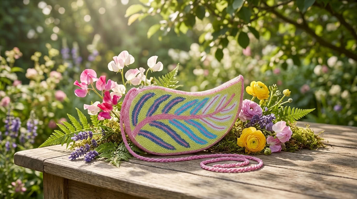 Glass Beaded Leaf Crossbody Bag 🍃✨