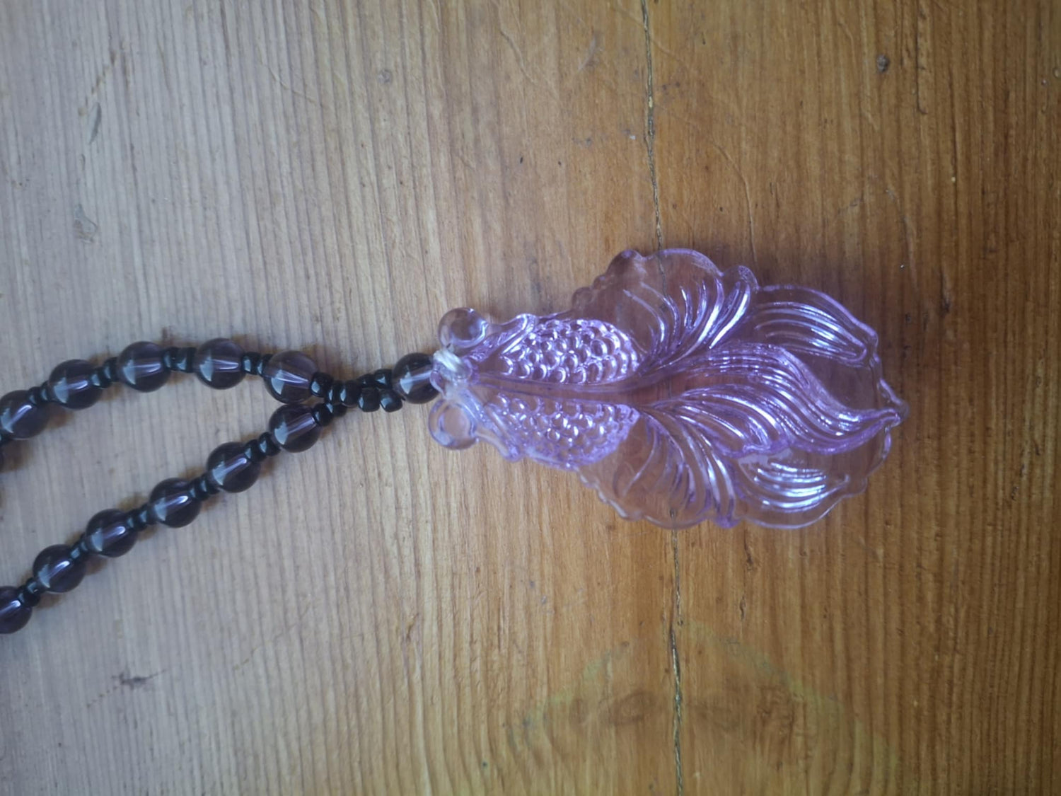 Fluorite Stone Fish Necklace - Floral Fawna