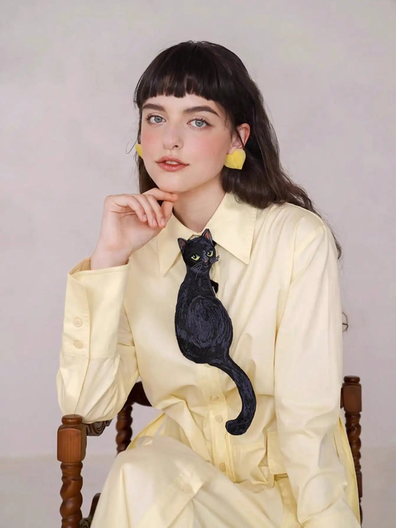 Embroidered Black Cat Tie - Floral Fawna