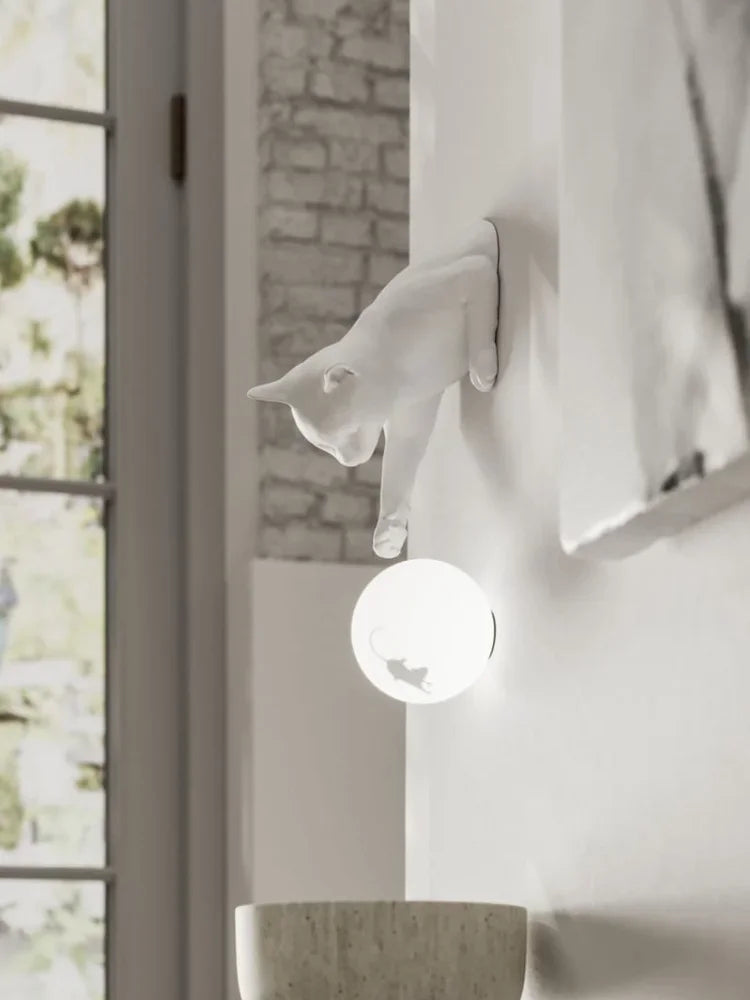 Cat &amp; Mouse Wall Lamp - Floral Fawna