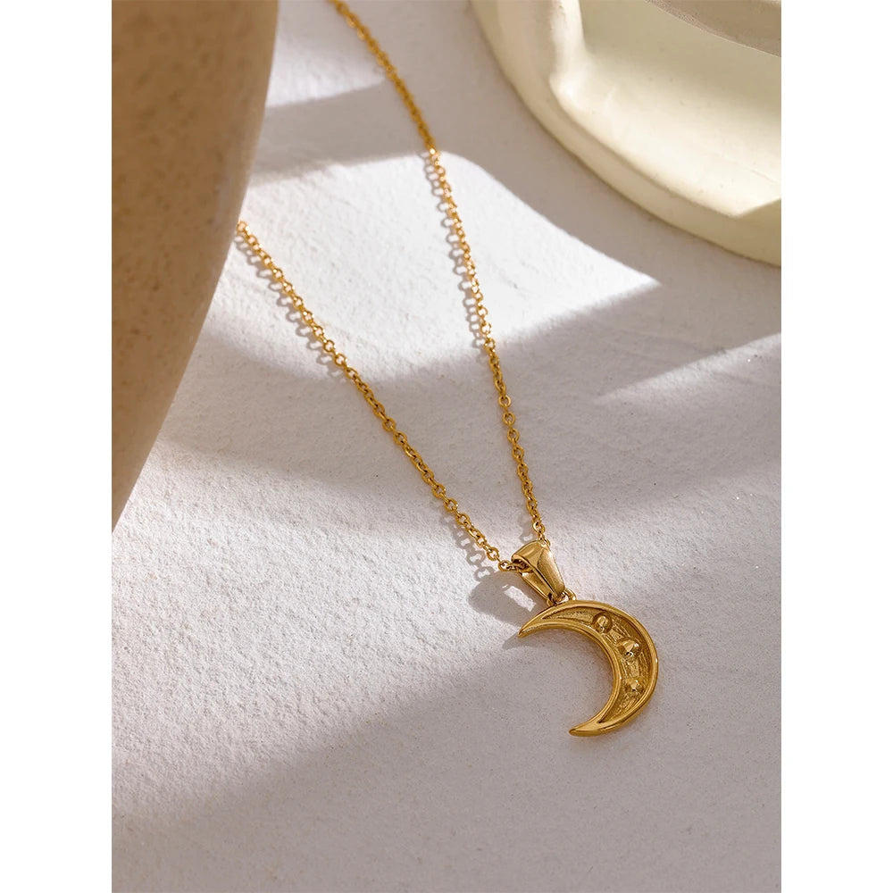 Crescent Moon &amp; Star Necklace - Floral Fawna