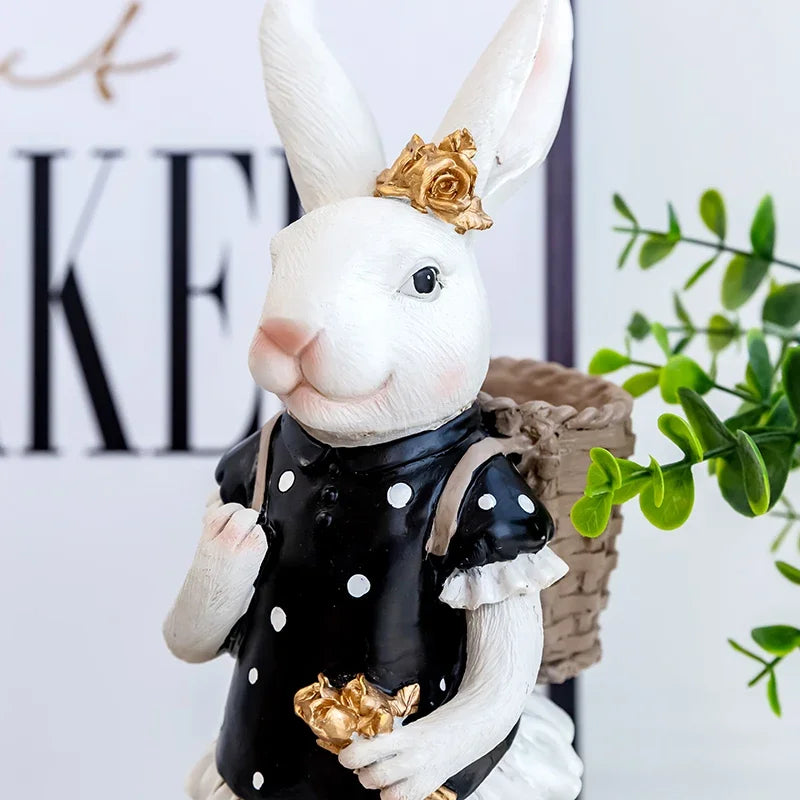 Royal Rabbit Family Figurines - Floral Fawna