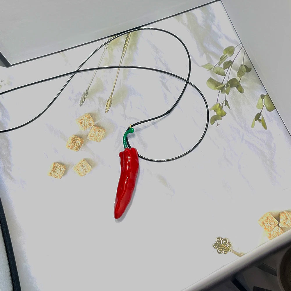 Chilli Pepper Necklace - Floral Fawna