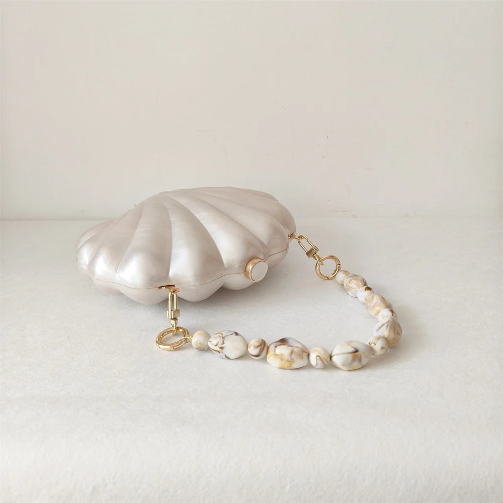 Acrylic Shell Clutch Bag - Floral Fawna