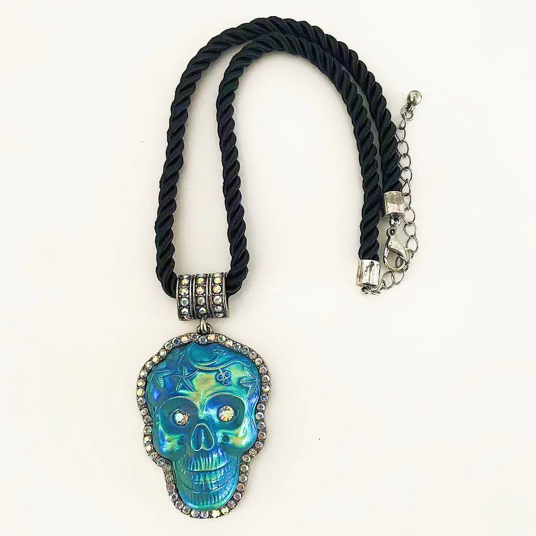Skull Rope Necklace - Floral Fawna