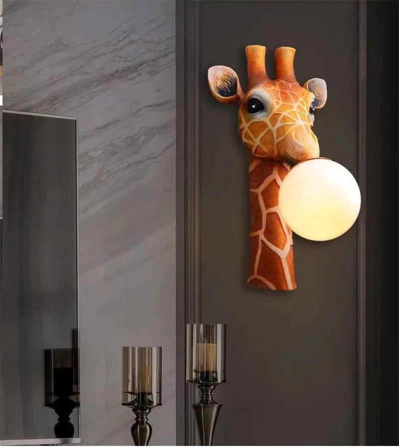 Giraffe Wall Lamp - Floral Fawna