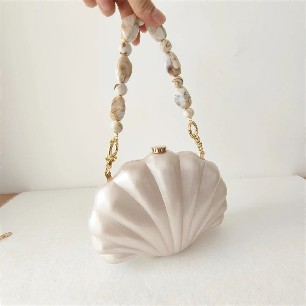 Acrylic Shell Clutch Bag - Floral Fawna