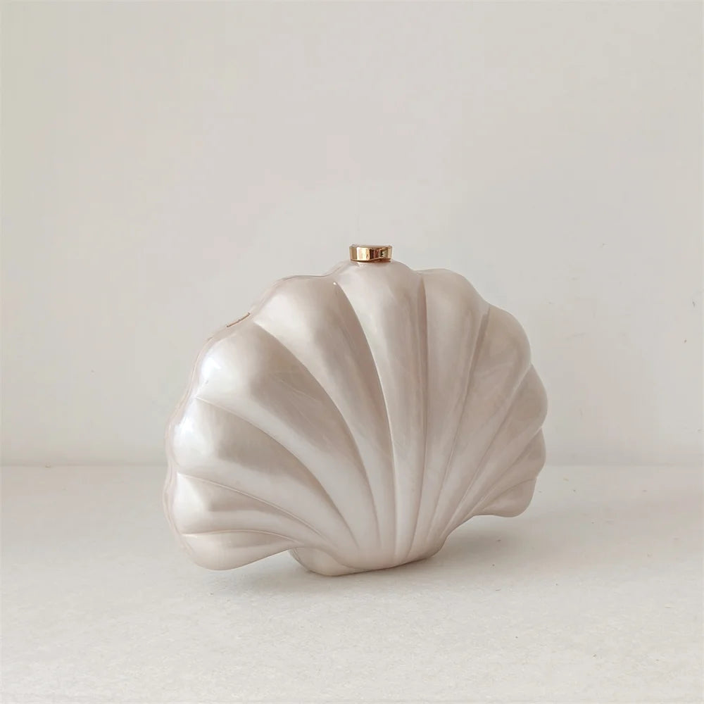 Acrylic Shell Clutch Bag - Floral Fawna