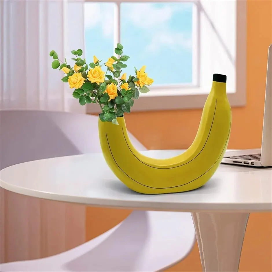 Banana Shaped Vase - Floral Fawna