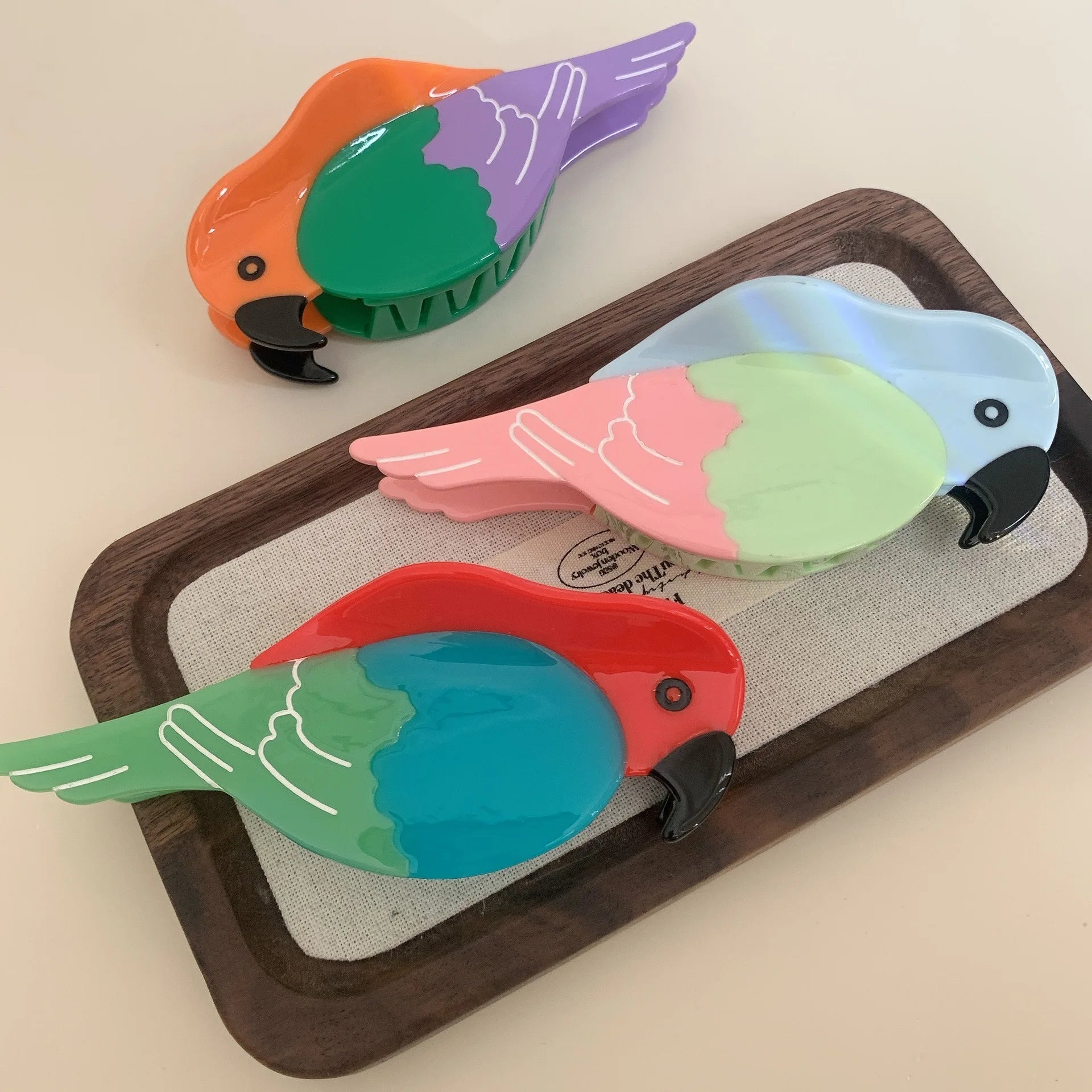 Parrot Claw Clip - Floral Fawna