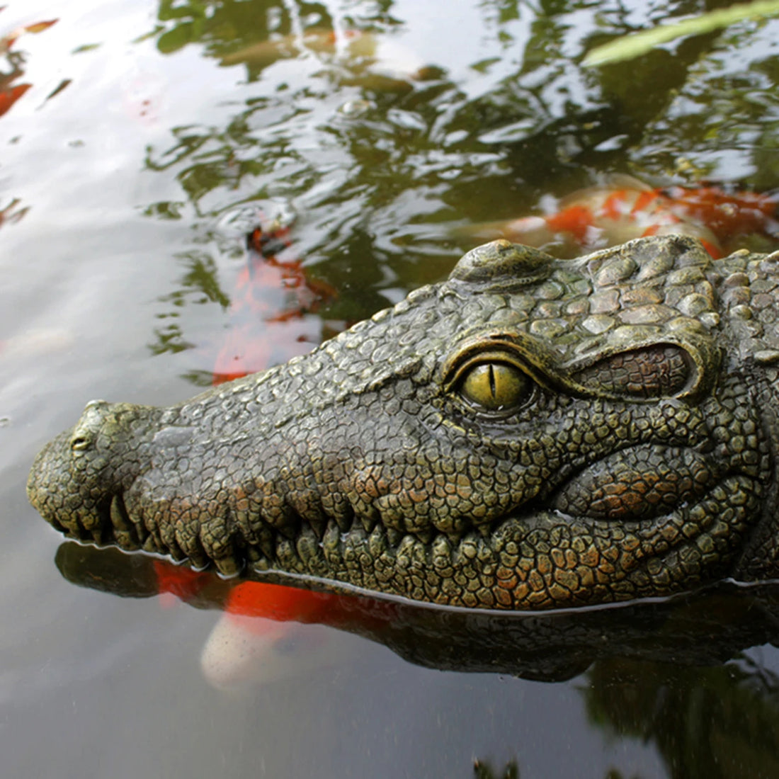 Floating Alligator Head Sculpture - Floral Fawna