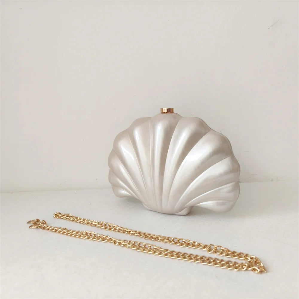 Acrylic Shell Clutch Bag - Floral Fawna