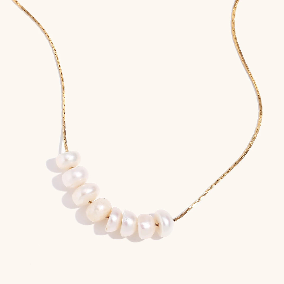 Natural Pearl Necklace - Floral Fawna