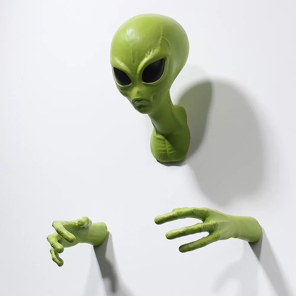 Alien Wall Ornament