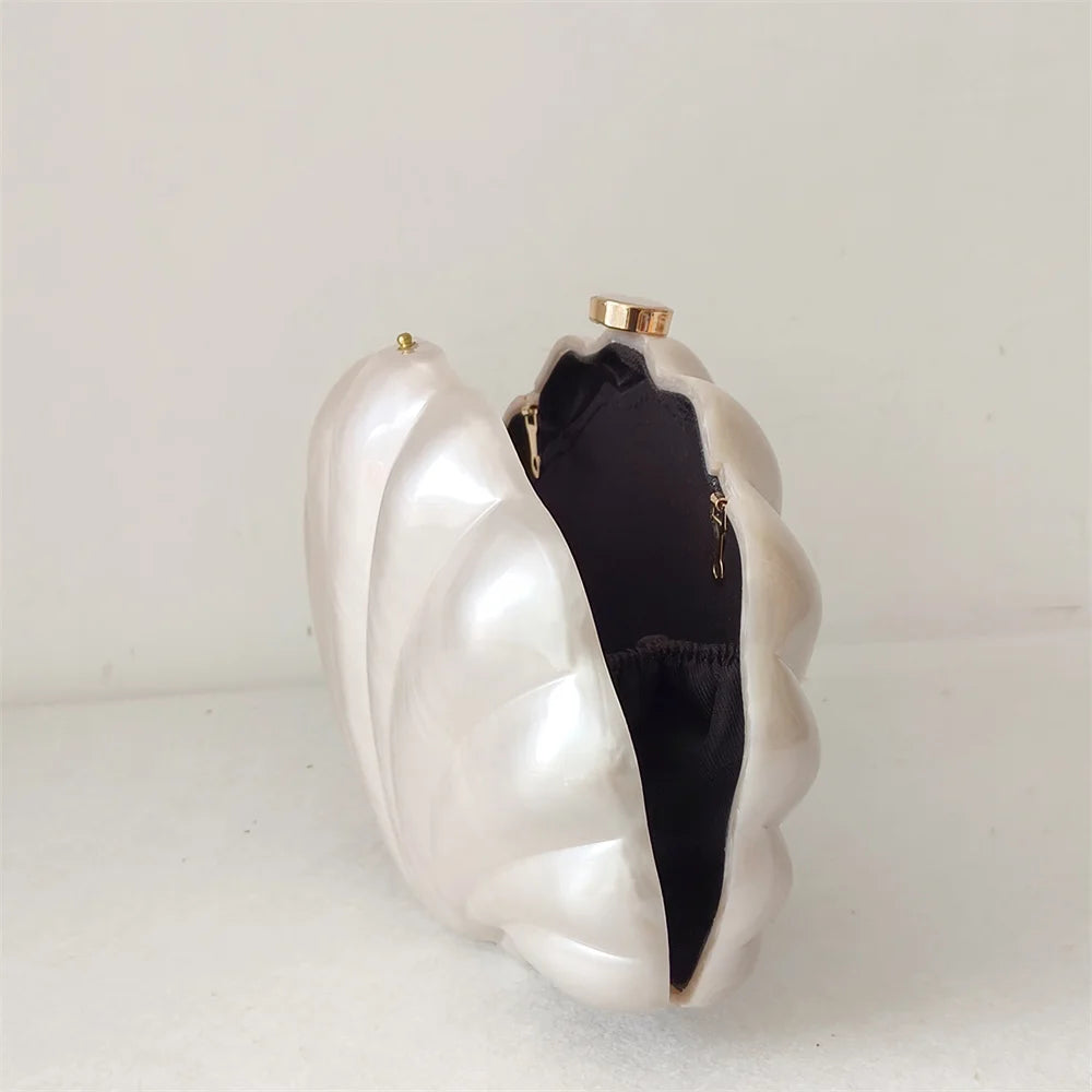 Acrylic Shell Clutch Bag - Floral Fawna