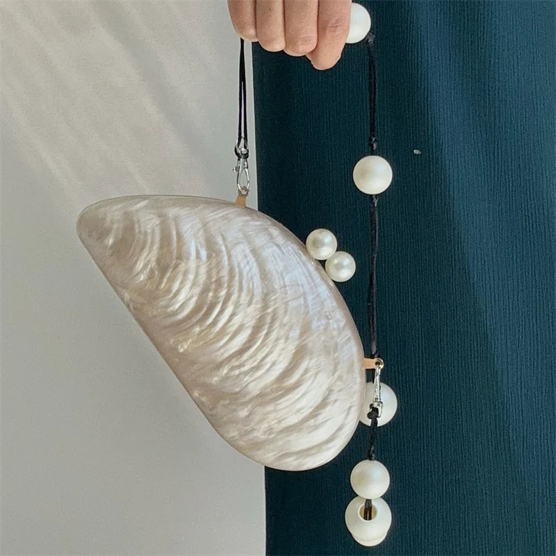 Mussel Shell Bag