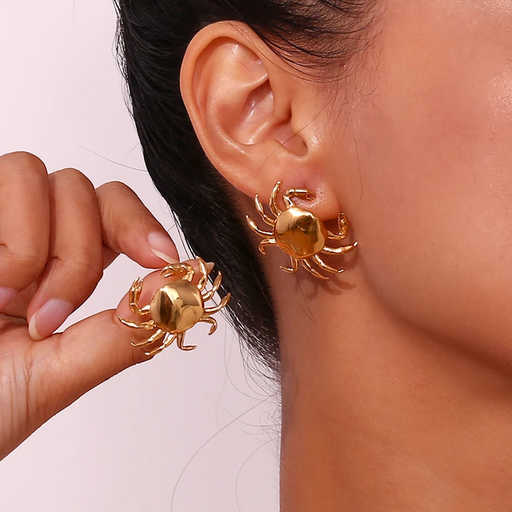 Crab Stud Earrings - Floral Fawna