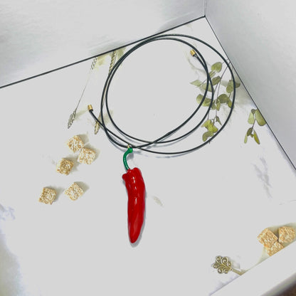 Chilli Pepper Necklace - Floral Fawna
