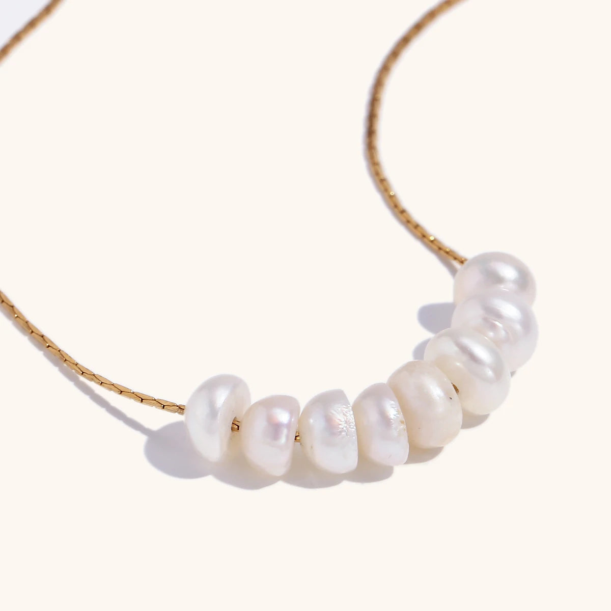 Natural Pearl Necklace - Floral Fawna