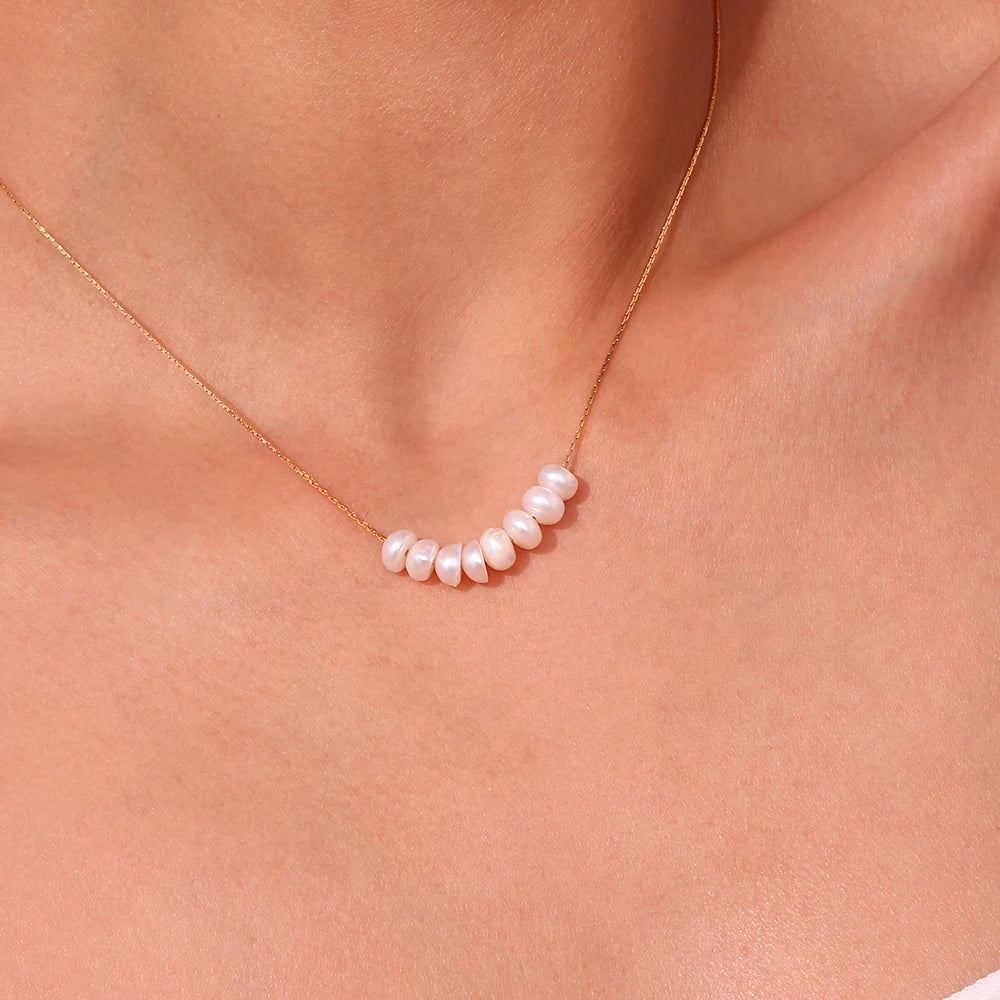 Natural Pearl Necklace - Floral Fawna