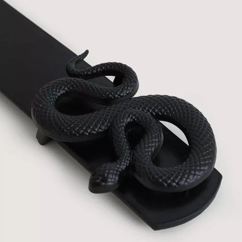 Black Snake Buckle Belt - Floral Fawna