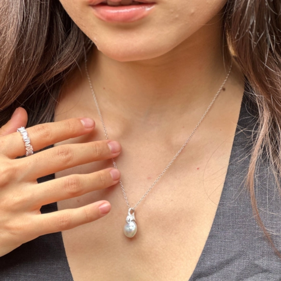 Silver Pearl &amp; Lichen Necklace - Floral Fawna