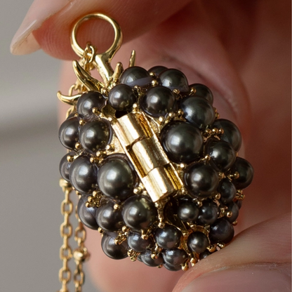 Blackberry &amp; Mouse Locket