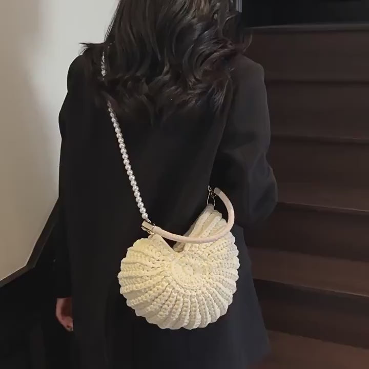 Crochet Conch Bag