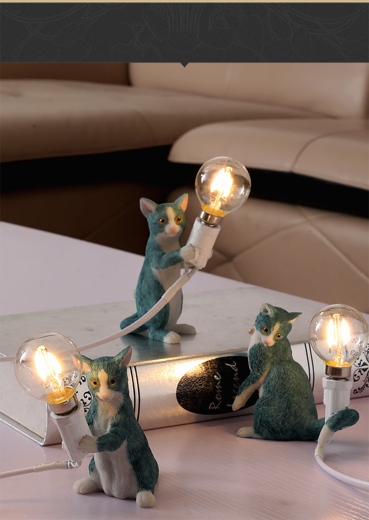 Little Cat Table Lamp - Floral Fawna