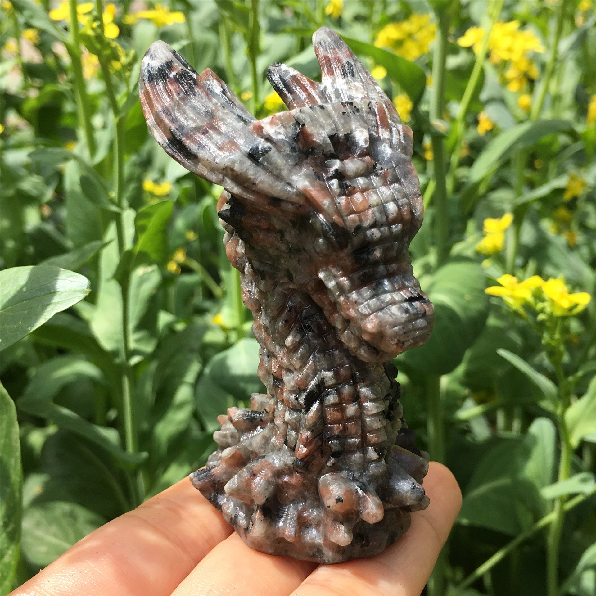 Yooperlite Dragon Crystal - Floral Fawna