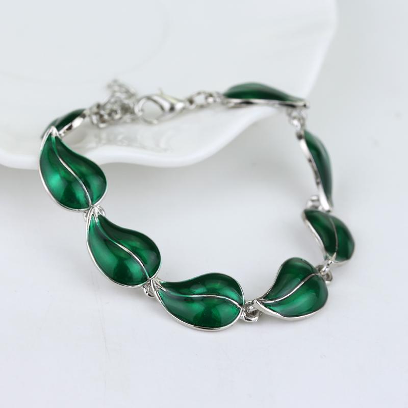 Green Forest Elven Bracelet - Floral Fawna