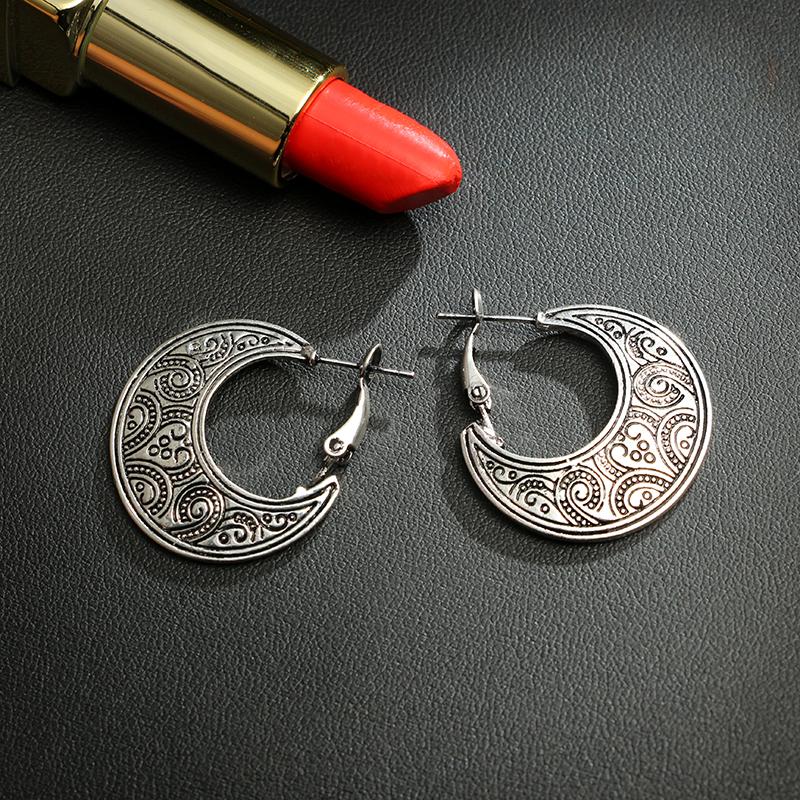 Ethnic Style Carved Moon Earrings - Floral Fawna