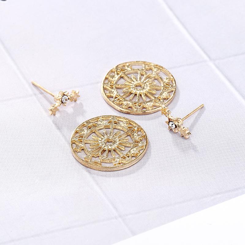 Geometric Round Snowflake Earrings - Floral Fawna