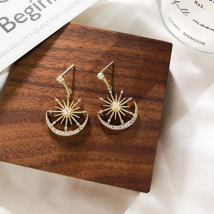 Geometric Sparkling Star Earrings - Floral Fawna