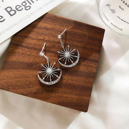 Geometric Sparkling Star Earrings - Floral Fawna