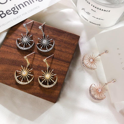 Geometric Sparkling Star Earrings - Floral Fawna