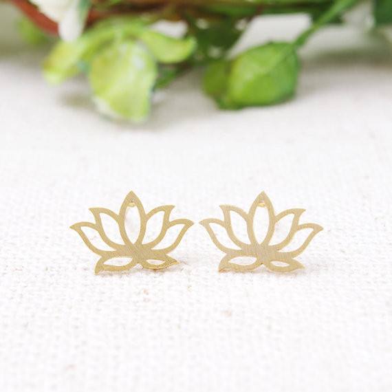 Little Lotus Stud Earrings - Floral Fawna