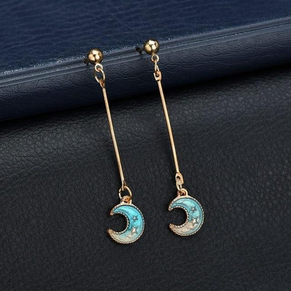 Majestic Celestial Moon Earrings - Floral Fawna