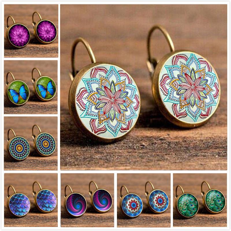 Retro Flower Patterns Stud Earrings - Floral Fawna