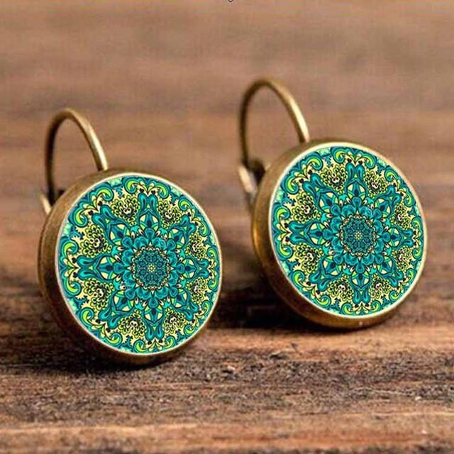 Retro Flower Patterns Stud Earrings - Floral Fawna