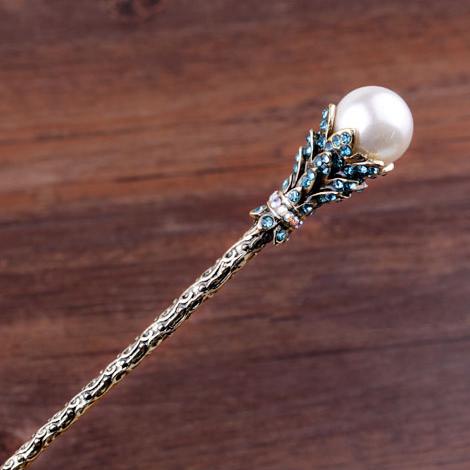 Pearl &amp; Rhinestone Crystals Hair Stick - Floral Fawna