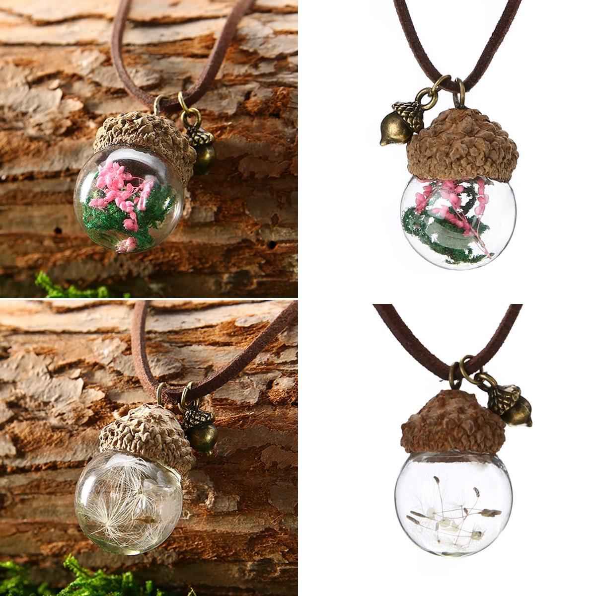 Acorn &amp; Dandelions Glass Necklace - Floral Fawna