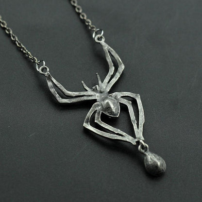 Gothic Crystal Spider Necklace - Floral Fawna