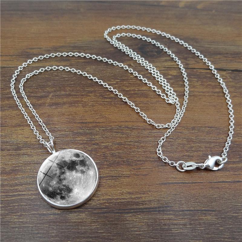 Magical Glow In The Dark Moon Necklace - Floral Fawna