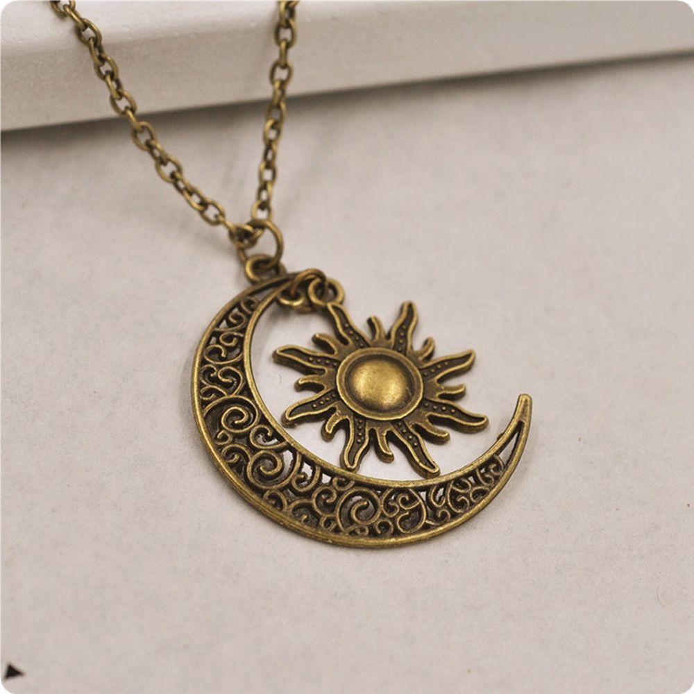 Retro Crescent Moon &amp; Sun Necklace - Floral Fawna