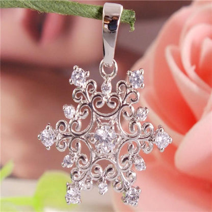 Snowflake Pendant - Floral Fawna