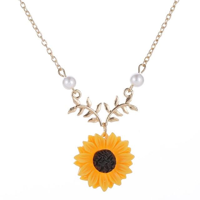 Sunflower Power Pearl Necklace - Floral Fawna