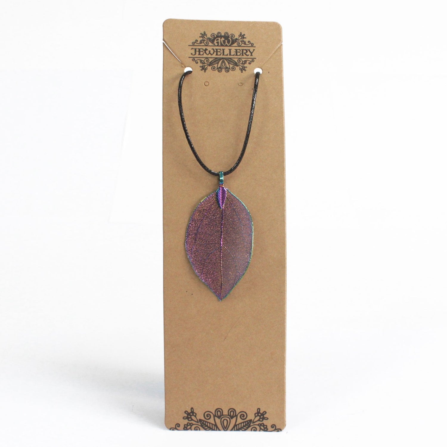 Bravery Leaf Necklace - Floral Fawna